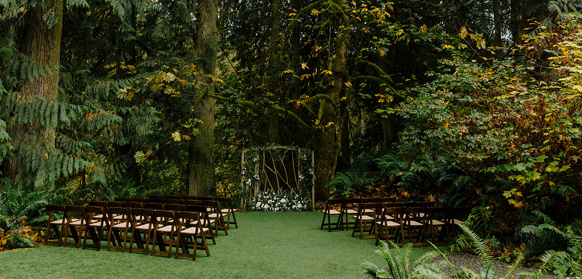 Plan your Wedding at Treehouse Point in Fall City Washington